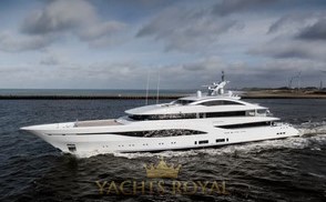 Feadship Arrow